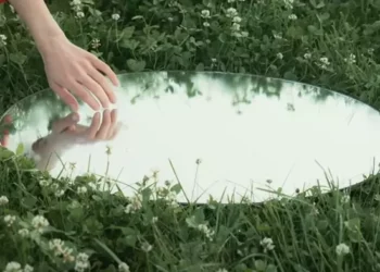 How can Mirrors be real? Three Reasons Why Mirrors Aren't Real
