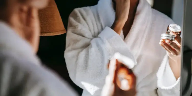 7 Practical Tips To Help Women Achieve Healthy Aging